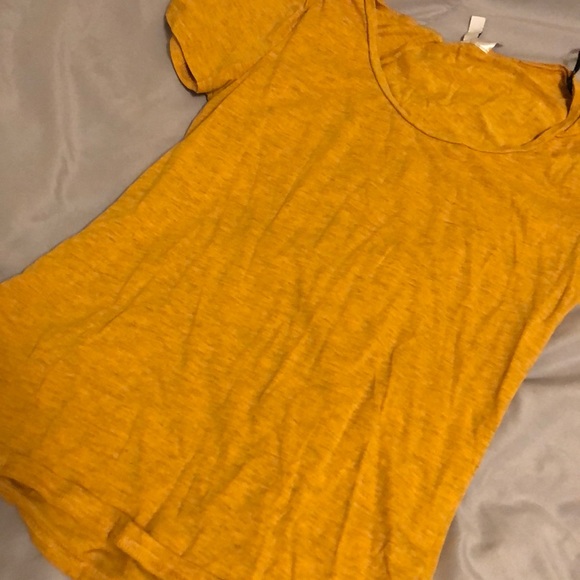 Basic Tee - Picture 3 of 3